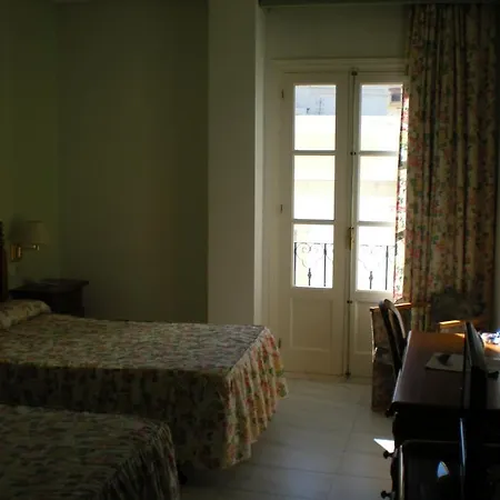 Terraza Carmona 3* Vera